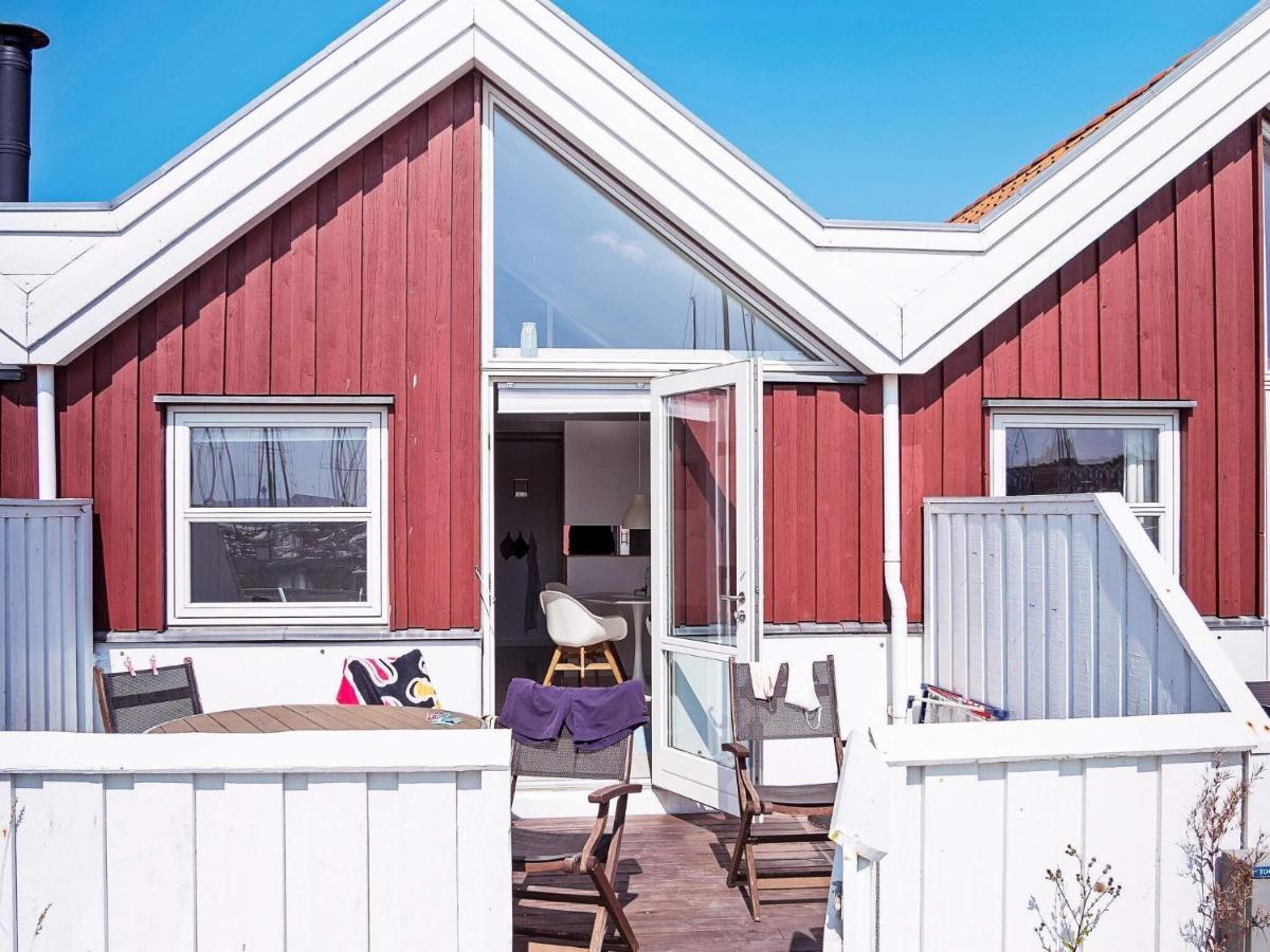 4 Person Holiday Home In Nibe Екстериор снимка